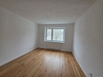 Na predaj novostavba 2 - izb.byt ,63 m2 + veľká loggia, Dubn