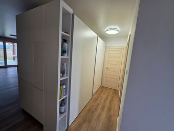 Na predaj moderná novostavba- bezberiérový rodinný dom v rad