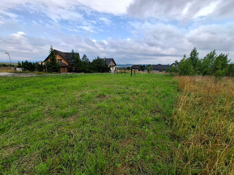 Predáme krásny stavebný pozemok s výhľadom na Tatry v obci S