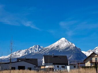 Predáme krásny stavebný pozemok s výhľadom na Tatry v obci S