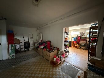 Zrekonštruovaný obchodný a skladový objekt s celkovou úžitko