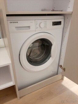 Prenájom zariadeného apartmánu ( garsónky) na Bajkalskej ul.