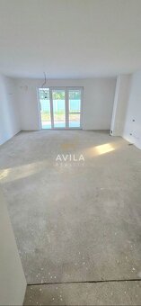 Sme AVILA. Už roky spájame ľudí s ich novým domovom. Dohodni