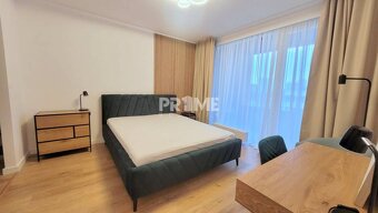 Ponúkame na prenájom veľmi exkluzívny, slnečný, designový, h