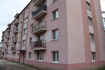 Ponúkam Vám na predaj 3- izbový byt v osobnom vlastníctve, v