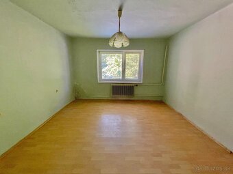 Na predaj priestranný 4-izbový RD nachádzajúci sa na ul. Pet