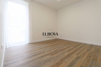 LUHOVA reality Vám výhradne ponúka na prenájom slnečný 3-izb