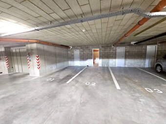 Realitná kancelária BabonyTRE Vám ponúka na predaj garážové 