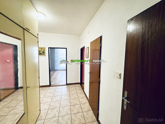 Ponúkame na predaj tehlový, 3-izbový byt 90 m2, s dvoma logg