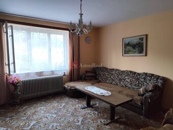 AstonReal ponúka na predaj veľkorysý rodinný dom s príjemnou
