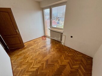 Ponúkame na predaj dvojpodlažný, 5 - izbový rodinný dom, kto
