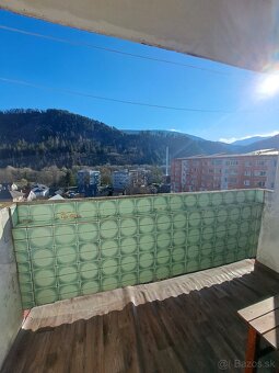Ponúkam na dlhodobý prenájom 1 - izbový byt s balkónom na Št
