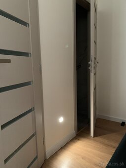Ponúkam do dlhodobého prenájmu novozrekonštruovaný dvojizbov
