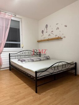 Ponúkame na prenájom priestranný 3-izbový byt na ulici kpt. 
