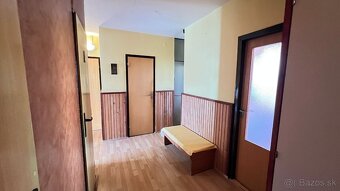 Na predaj 3-izbový byt v lokalite Sídlisko II, ulica Palárik