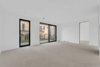 Hľadáte bývanie, ktoré kombinuje nadčasovú architektúru s ab