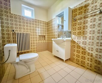 Ponúkame na predaj priestranný 4 izbový átriový rodinný dom 