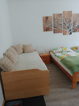 Na predaj: Trojpodlažný rodinný dom s apartmánom – Neuberg a