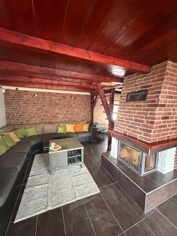 🌲 CHATA S PANORAMATICKÝM VÝHĽADOM NA MÔŤOVSKÚ PRIEHRADU
Hľad