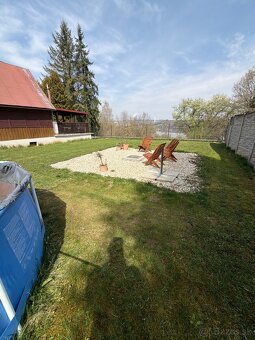 🌲 CHATA S PANORAMATICKÝM VÝHĽADOM NA MÔŤOVSKÚ PRIEHRADU
Hľad