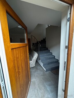 Ponúkam na prenájom 2izbový veľký byt v Palárikove. Je to vl