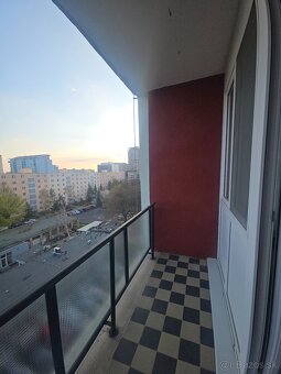 Na predaj 3 izbový byt s loggiou a balkónom, výborná lokalit