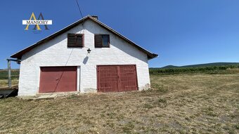 Na predaj vinice s vínnym domčekom, vínnymi pivnicami, v obc