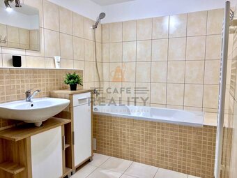 Na prenájom zariadený 3 izbový byt, novostavba, 76 m2, s par