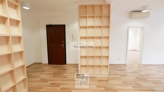 Virtuálna prehliadka: https://my.matterport.com/show/?m=YETY