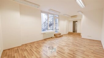 Virtuálna prehliadka: https://my.matterport.com/show/?m=YETY