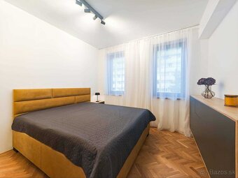 Ponúkame na prenájom exkluzívny 2-izbový byt s garážovým par