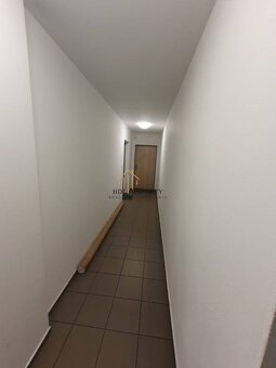 HD reality ponúka na prenájom moderný 2-izbový byt s vlastný