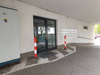 HD reality ponúka na prenájom moderný 2-izbový byt s vlastný