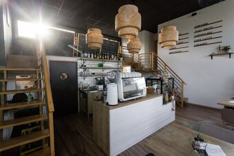 EXKLUZÍVNA INVESTIČNÁ PRÍLEŽITOSŤ: Polyfunkčný objekt v srdc