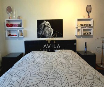 Sme AVILA. Už roky spájame ľudí s ich novým domovom. Zavolaj