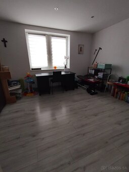 ✨ Priestranný rodinný dom s veľkým pozemkom – ideálny aj pre