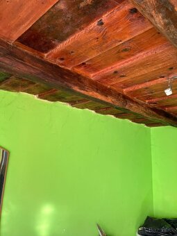 Ponuka - predaj rodinný dom s pekným slnečným rovinatým 10 á