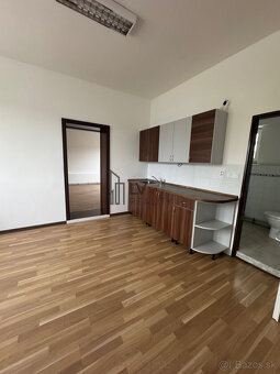 Typ: Komerčný objekt Ulica: Pri bitúnku Obec: Košice-Juh
Pon
