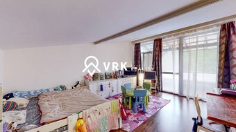 V exkluzívnom zastúpení ponúkame na predaj rodinný dom v Koš