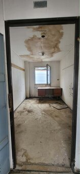 Predám unimobunku 5x3m Dá sa pripojiť k elektrike Dovoz v rá
