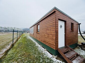 Ponúkame na predaj rekreačnú chatku na rovinatom, slnečnom p