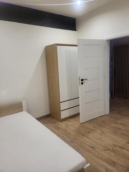 Ponúkame Vám na prenájom pekný priestranný byt v centre. mes