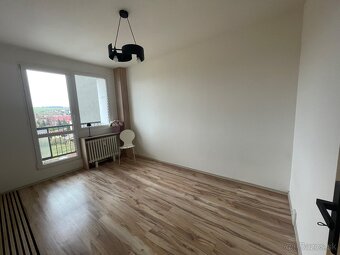 Ponúkam do prenájmu 2izbový byt na sídlisku Západ 2.Byt na n