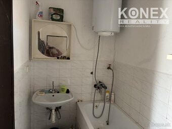 ID:3833 Ponúkame na predaj gazdovský rodinný dom nachádzajúc