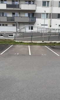 Ponúkame na prenájom priestranný, kompletne zariadený 2-izbo
