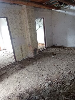 Výhradný predaj veľkého pozemku s chatkou (v zastavanej čast