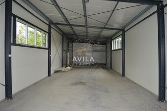 Sme AVILA. Už roky spájame ľudí s ich novým domovom. Kontakt