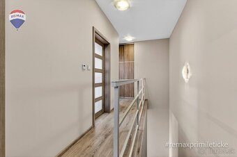 Ponúkame na predaj moderný a prakticky riešený 4-izbový rodi