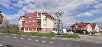 Výhradne u nás ponúkame na predaj veľký 3-izbový byt s parko