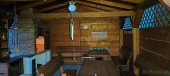 Ponúkame na predaj vo výhradnom zastúpení rodinný dom v obci